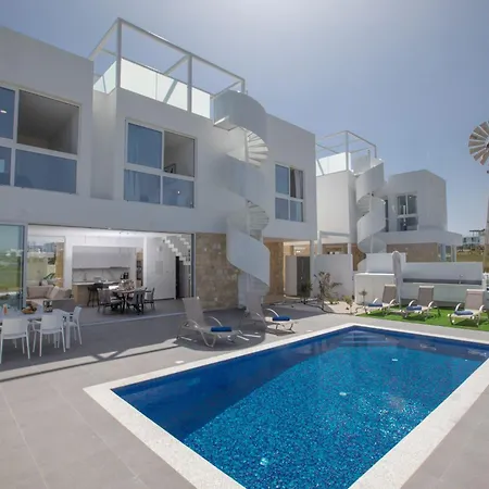Ferienvilla Vie Bleu Mit Grossem Pool By Interhome * Protaras
