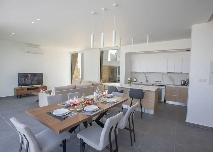 Holiday home Ferienvilla Vie Bleu Mit Grossem Pool By Interhome Protaras